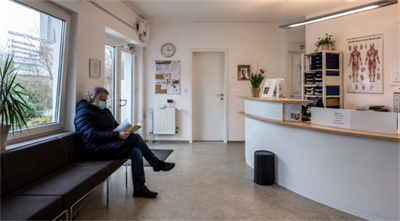 una piccola clinica locale in Europa
